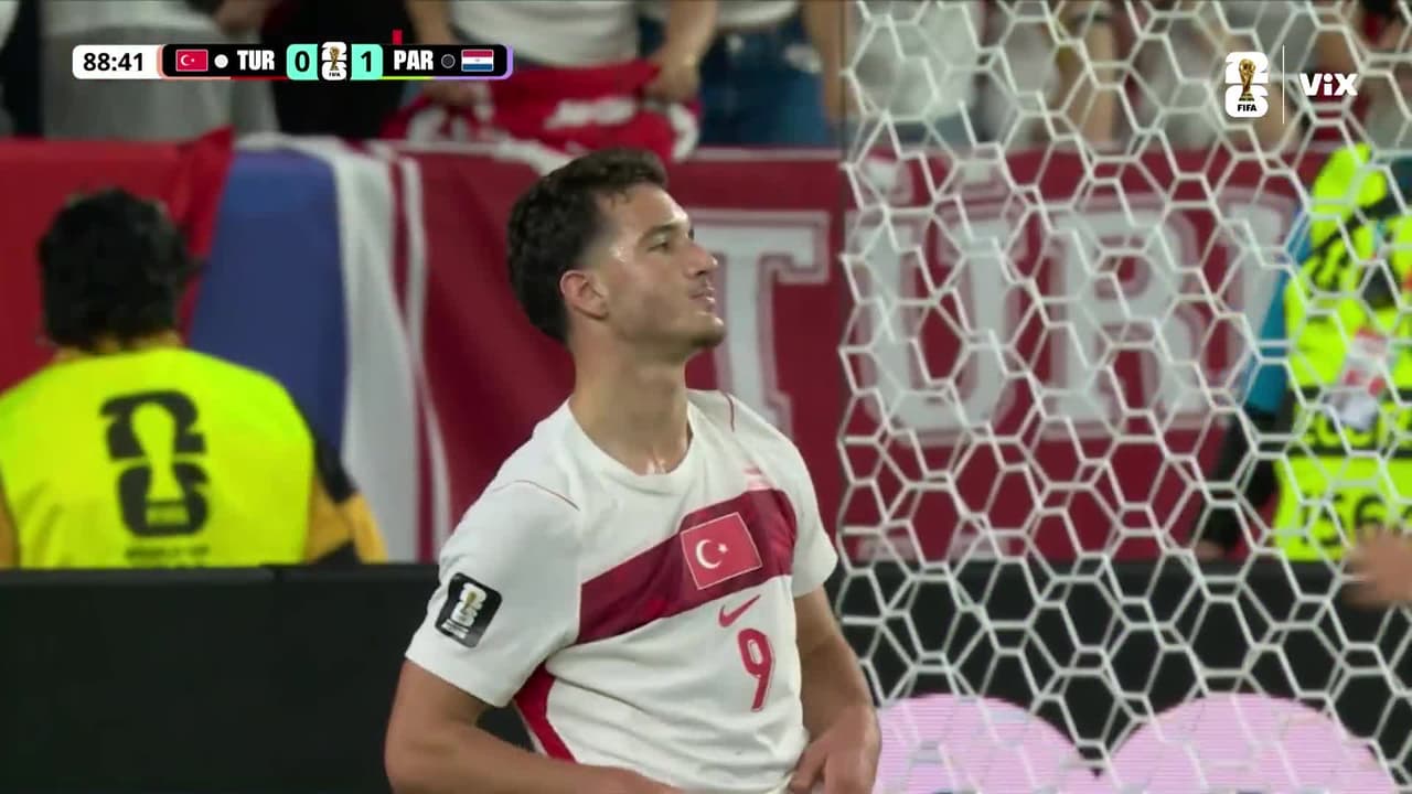 ¡Deniz Gül acaba de fallar la más clara del Mundial 2026 y se pierde el empate ante Paraguay!