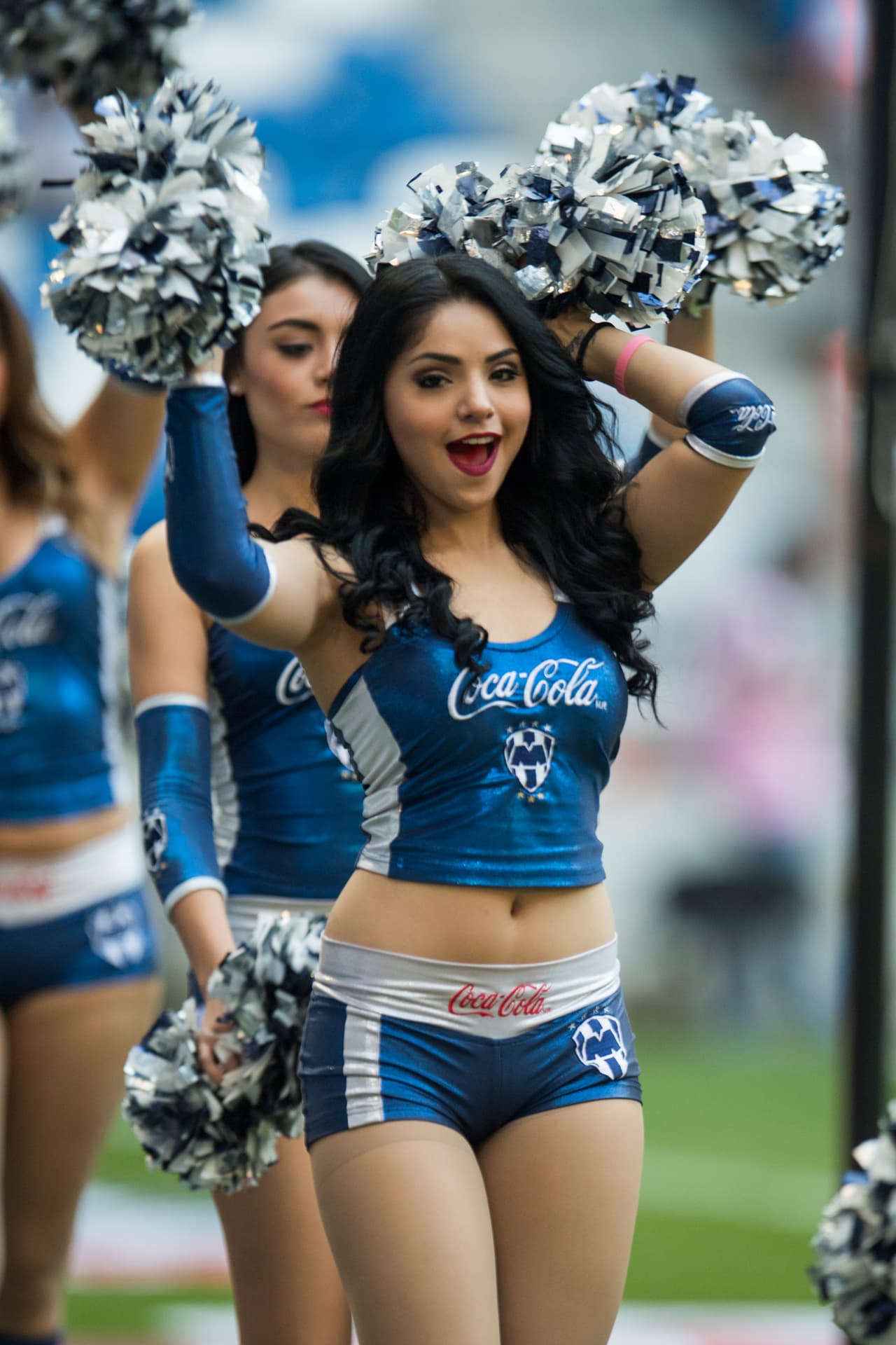 Se juega la jornada 11 del Clausura 2017 y la belleza en los estadios no se hizo esperar.