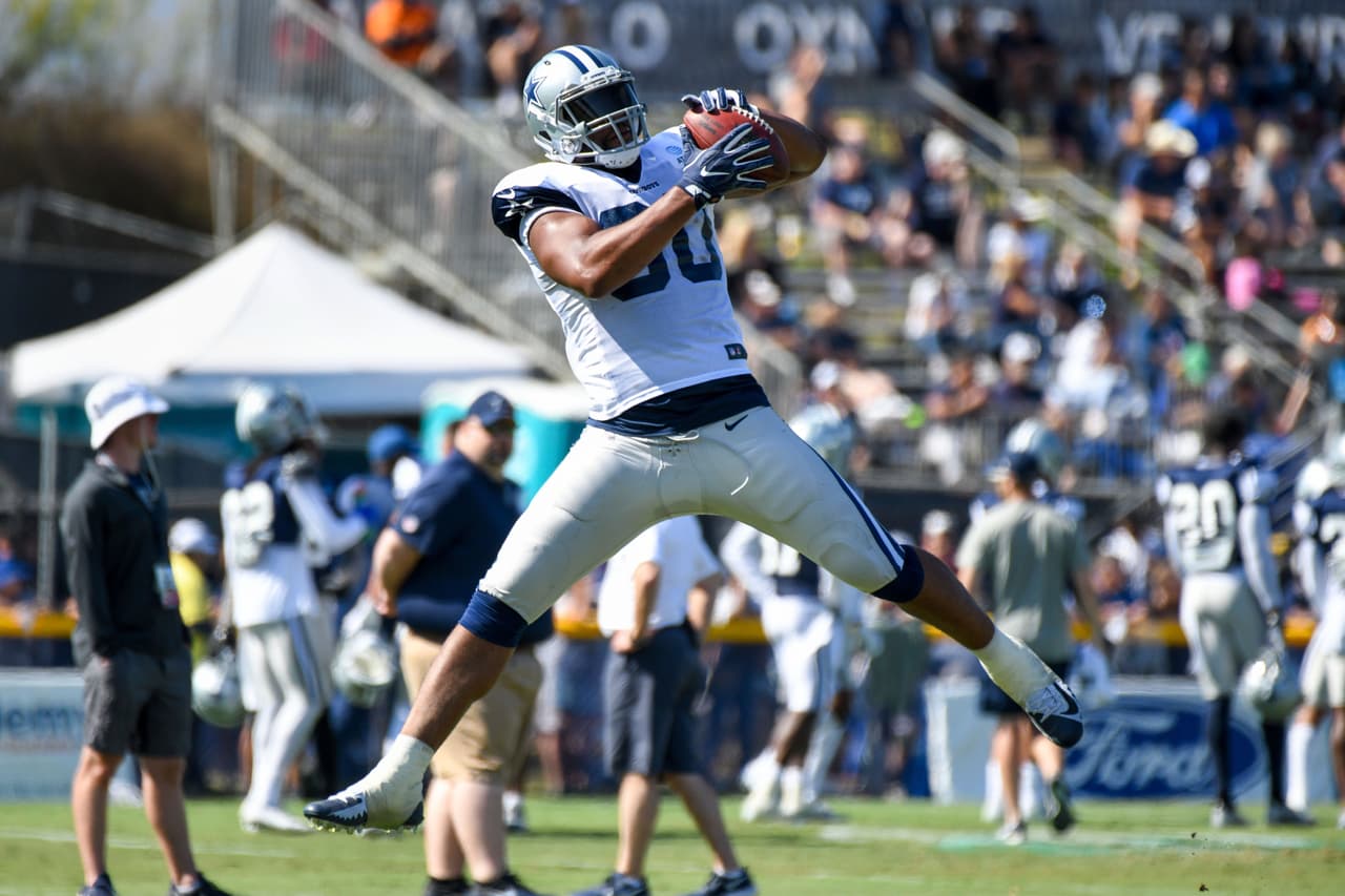 Así se preparan los Dallas Cowboys en su campo de entrenamiento en Oxnard, California.