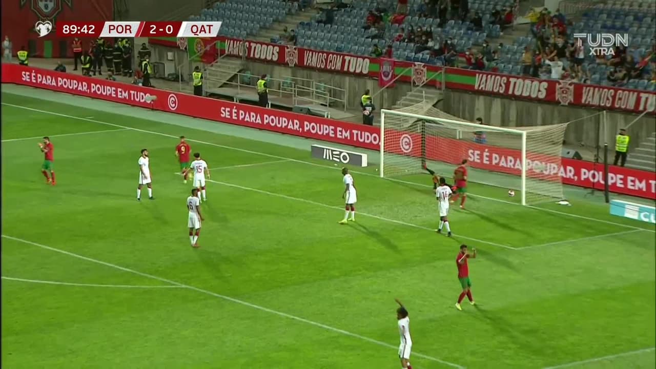 ¡Sí llegó! André Silva cerró la cuenta con el 3-0 sobre Qatar