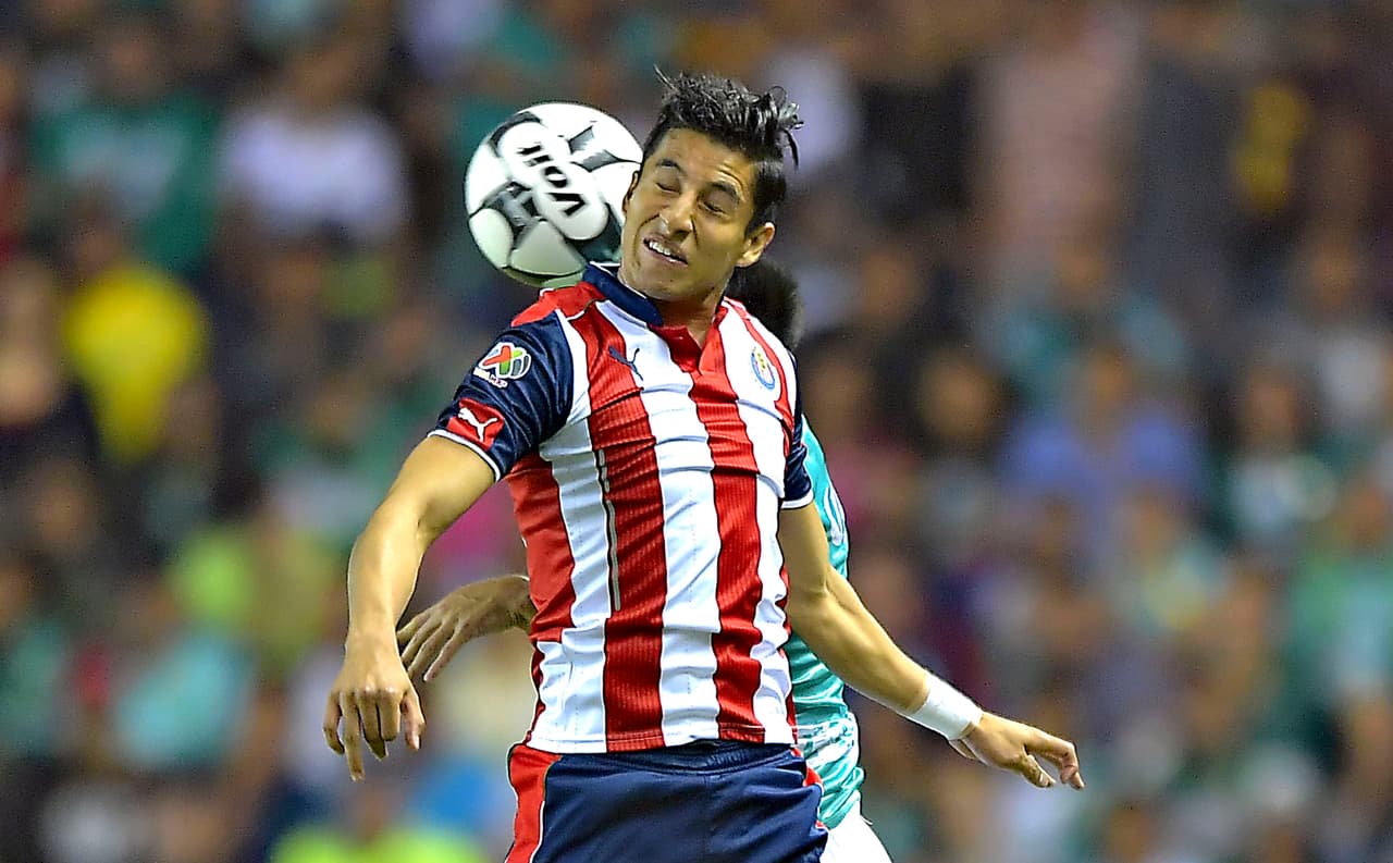 Cisneros hizo parte del amistoso que Chivas perdió 0-2 contra Atlético Nacional durante el receso por las eliminatorias.