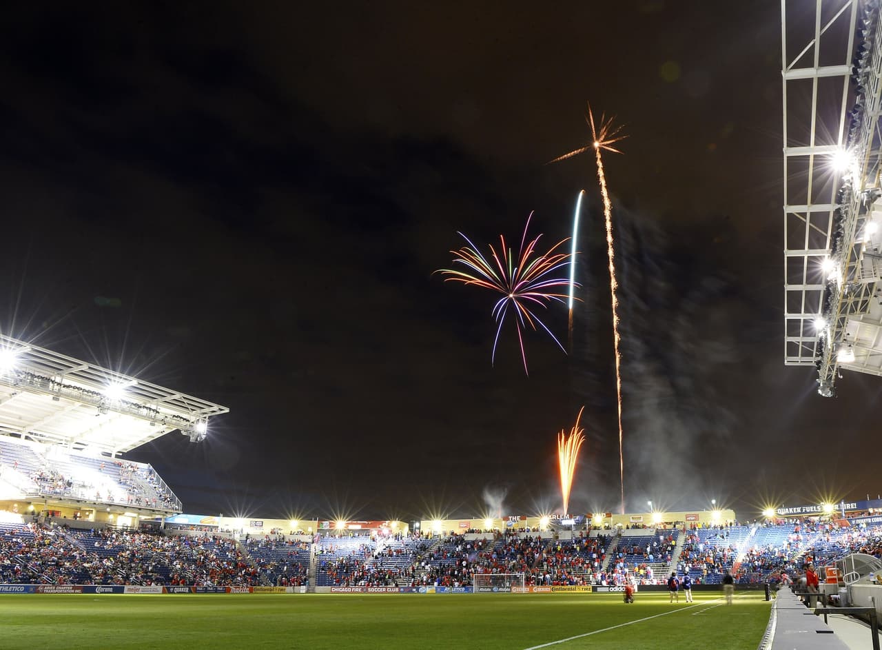 TOYOTA PARK (Bridgeview, Illinois). Casa del Chicago Fire. Abrió sus puertas el 11 de junio del 2006 y tiene capacidad para 20,000 espectadores.