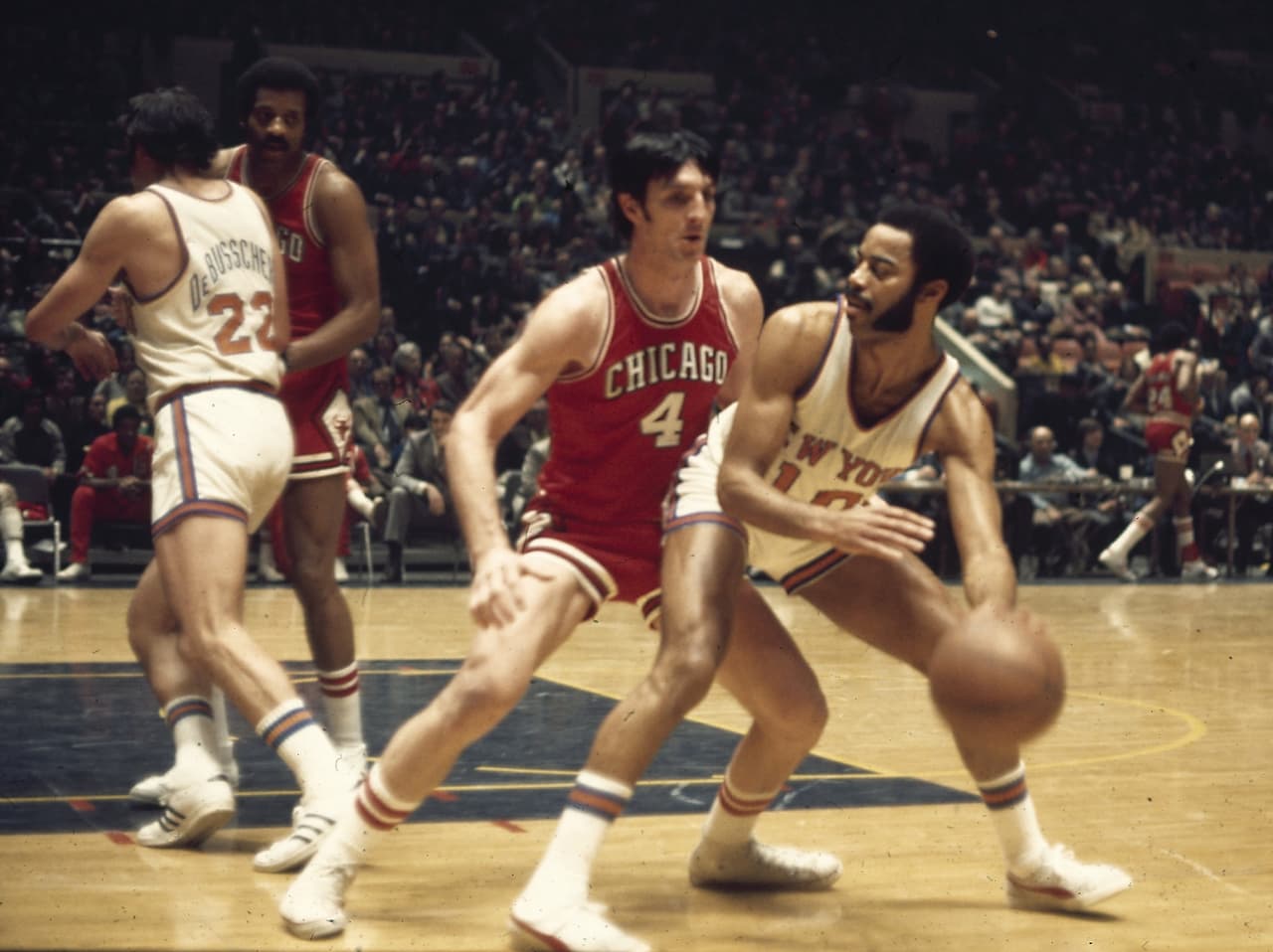 Walt Frazier, una leyenda de los Knicks también al micrófono