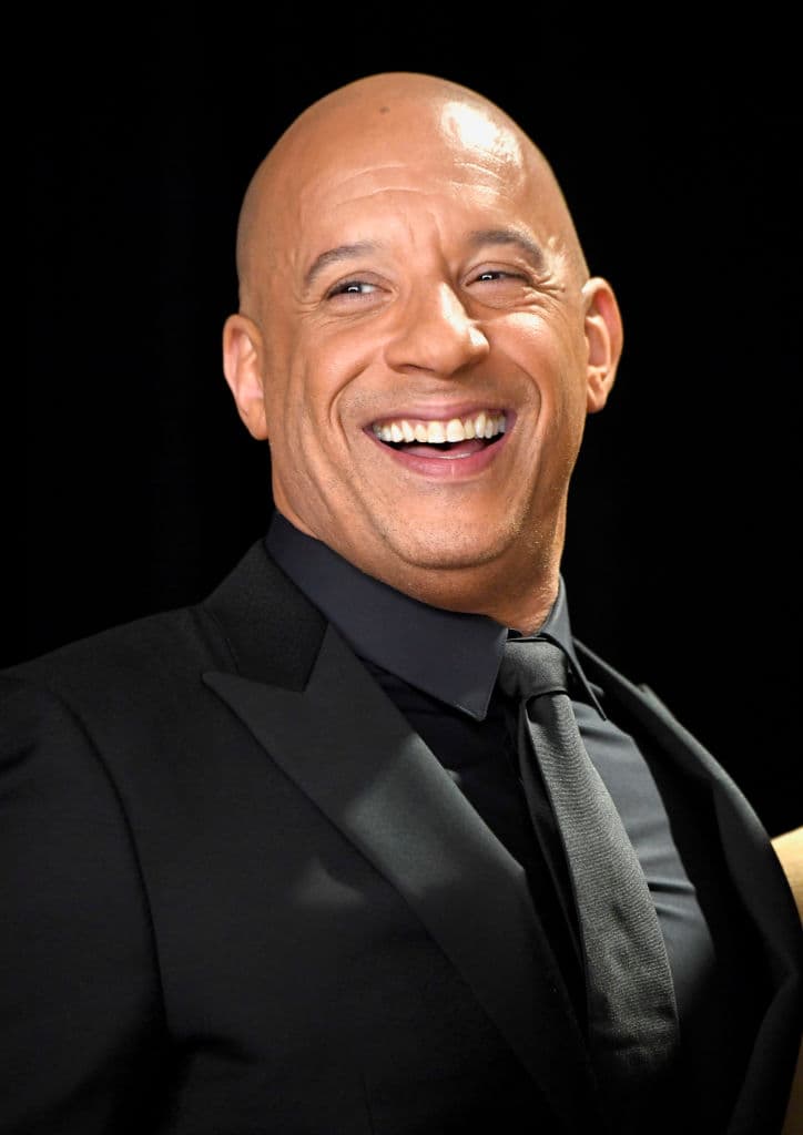 “John Cena vino a verme mientras entrenaba en el gimnasio antes de rodar la película y lo sentí como un hermano. Pienso que fue un mensaje de Paul Walker”, explicó Vin Diesel durante una rueda de prensa en honor a Paul Walker.
<br>