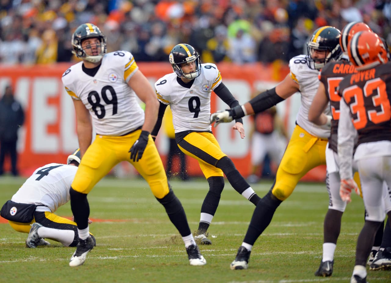 Los Pittsburgh Steelers vencieron 28-12 a Cleveland Browns para amarrar un boleto a los playoffs de comodín en la Conferencia Americana.