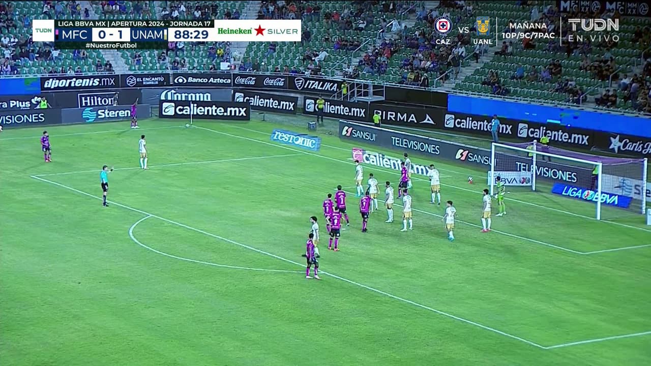 ¡TIRO ATAJADO! disparo por Jorge Ruvalcaba.