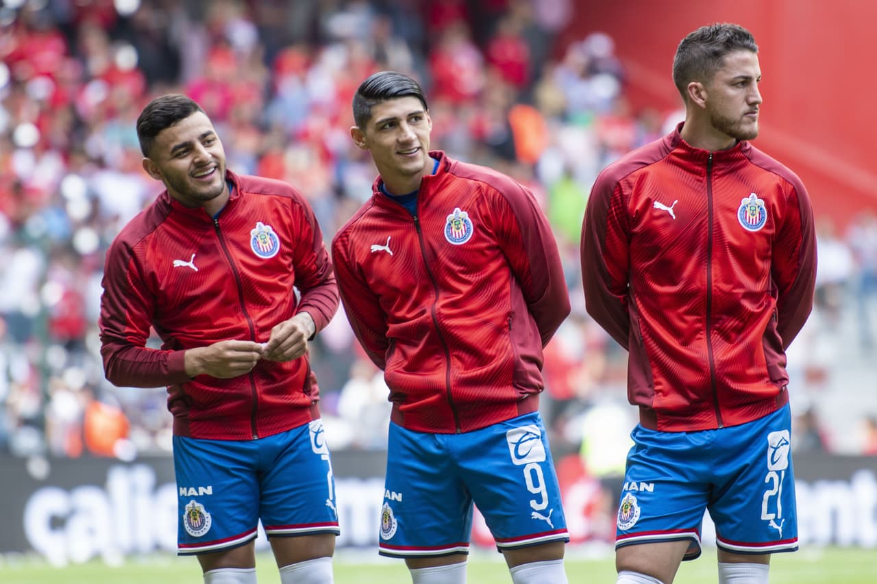 Chivas vence a Toluca con tres goles a uno; Guadalajara se aferra a la Liguilla. Alan Pulido es el máximo anotador mexicano de la Liga MX.