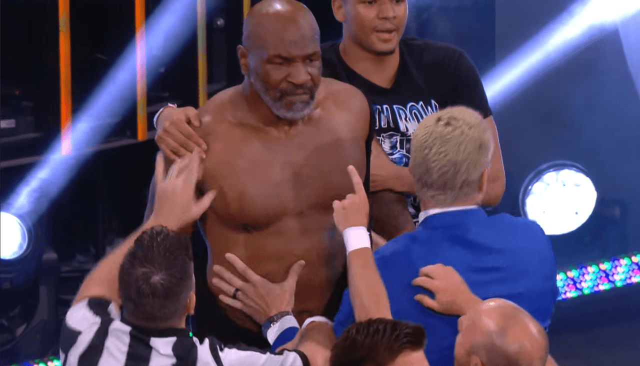Mike Tyson apareció en la función del miércoles de All Elite Wrestling (AEW) y salió buscando pelea, aunque no dio a conocer quién será su rival en el ring de boxeo.