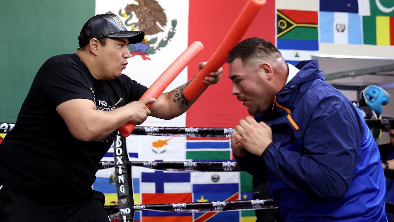 Canelo 'balconea' a Andy Ruiz y revela que el 'Destroyer' ya no entrena