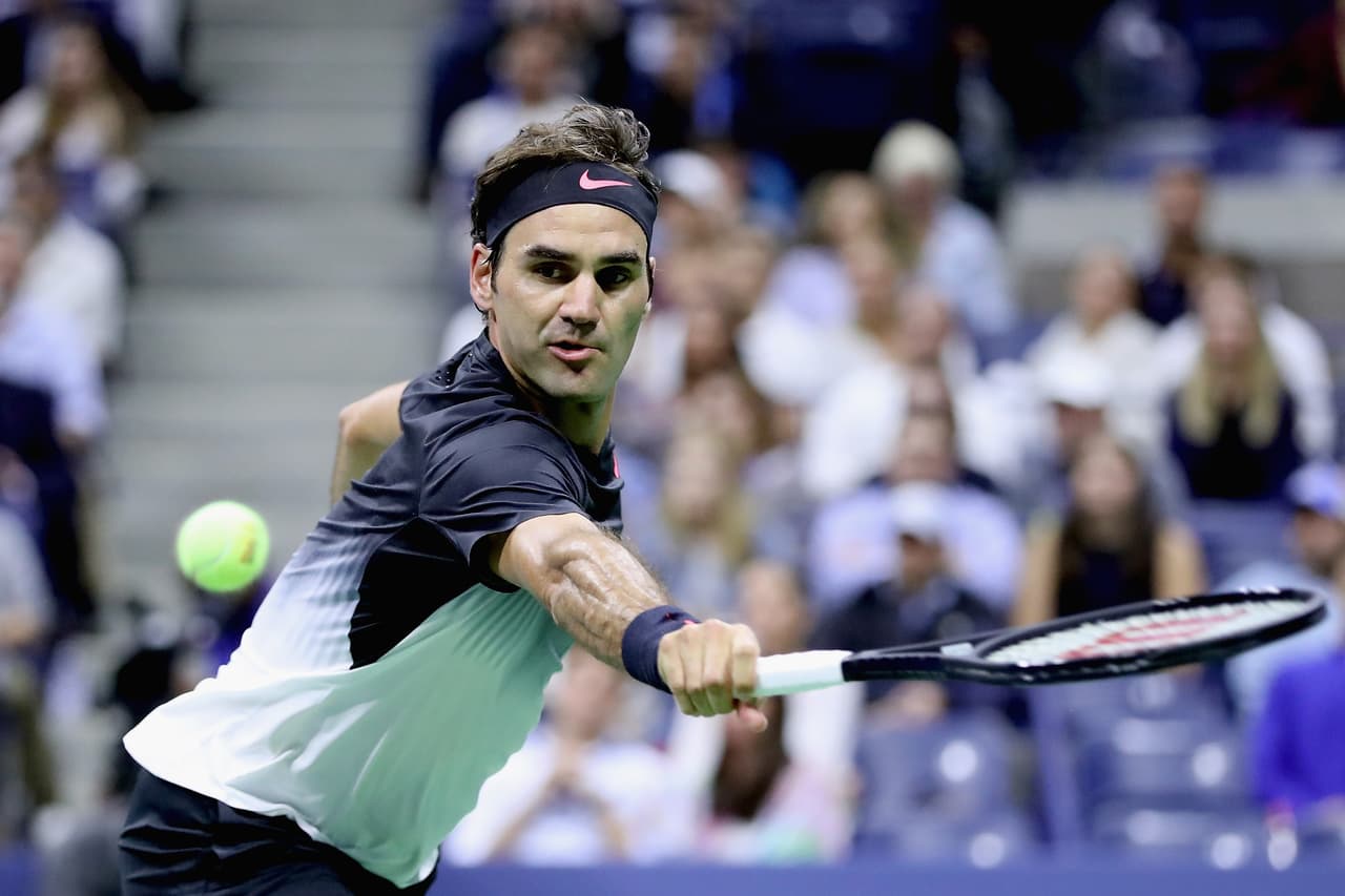 El primer servicio de Roger Federer fue un problema durante todo el encuentro, acertando sólo el 54% de sus primeros saques.