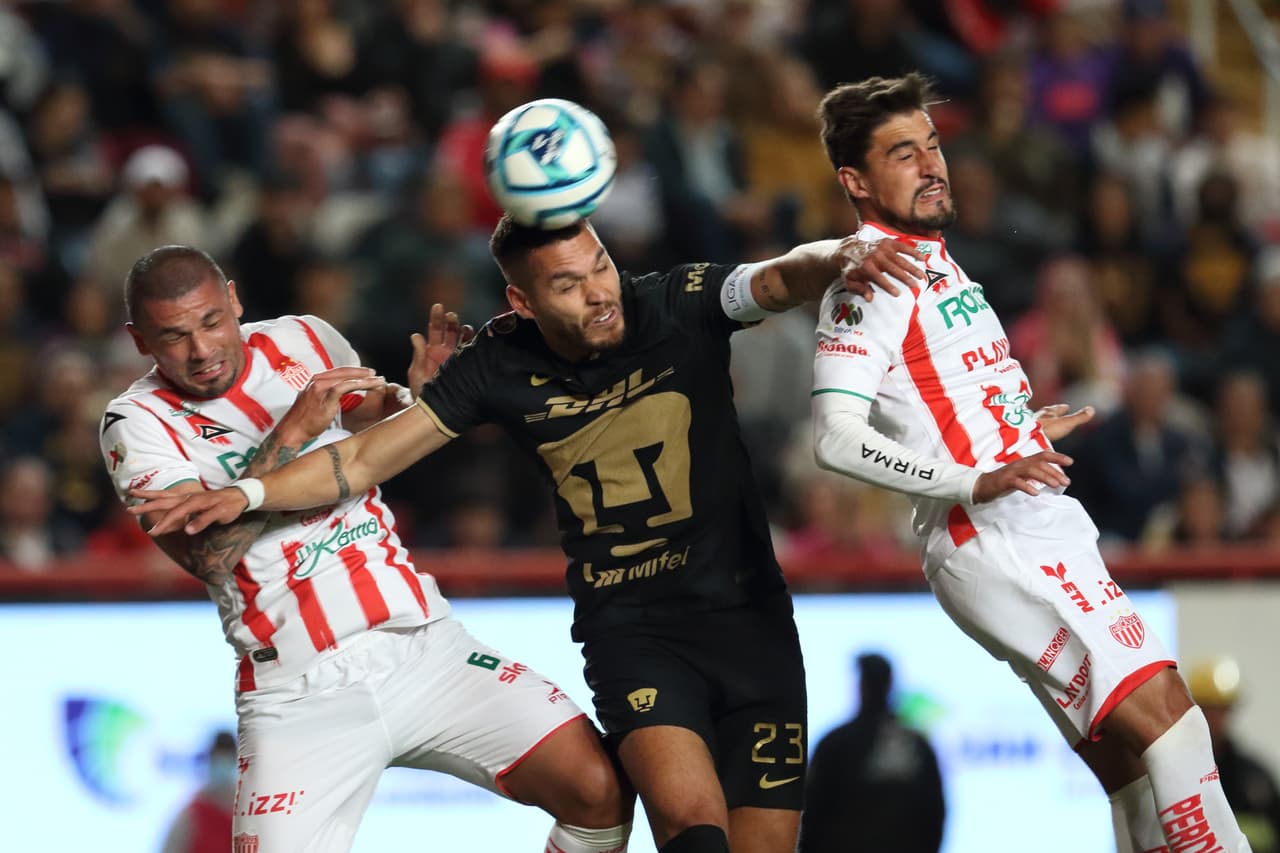 Necaxa evitó que Pumas ganara como visitante por primera vez en el Clausura 2023 luego de la victoria de 3-1 en Aguascalientes con doblete de Édgar Méndez, quien en seis minutos puso en jaque a los visitantes. Los de Rafa Puente Jr. descontaron vía Nico Freire, pero Agustín Oliveros sentenció a favor de los Rayos para sumar tres puntos en la Jornada 7.