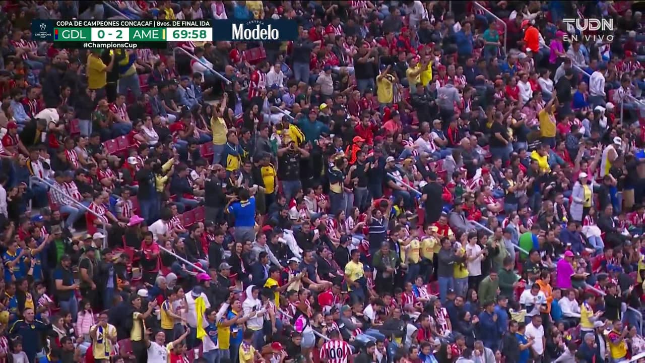 ¡GOL!  anota para América. Diego Valdés