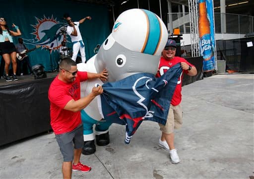 Los fans de la NFL sin duda de las mejores aficiones del mundo. Checa lo que te traemos de la Semana 7.