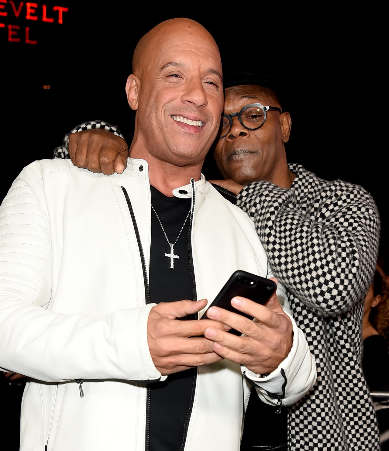 Para la novena película podremos volver a ver a C harlize Theron, Tyrese Gibson, Helen Mirren, Ludacris, Michelle Rodríguez y Sung Kang.
<br>