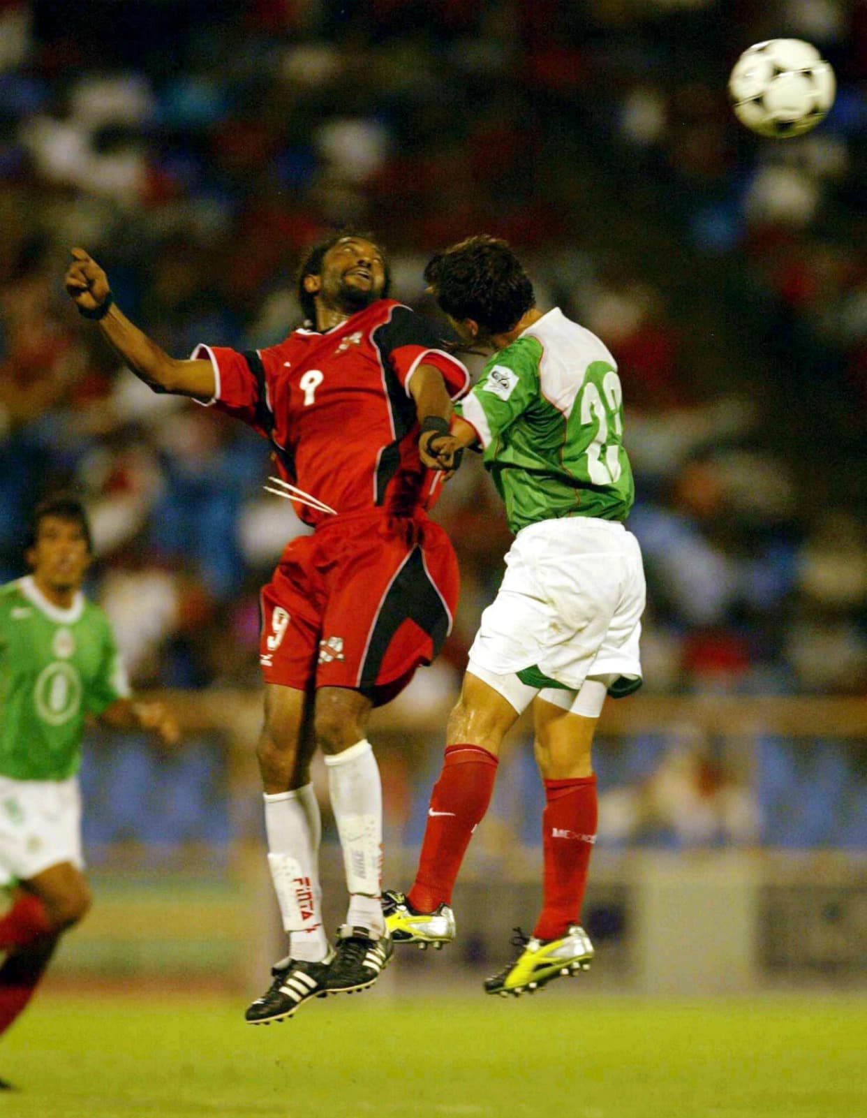 Sin embargo, diferente a México, los trinitarios ya habían jugado dos partidos en esta tercera ronda y eran líderes con 6 puntos. Sus triunfos fueron ante San Vicente y las Granadinas y San Cristobal y Nieves.