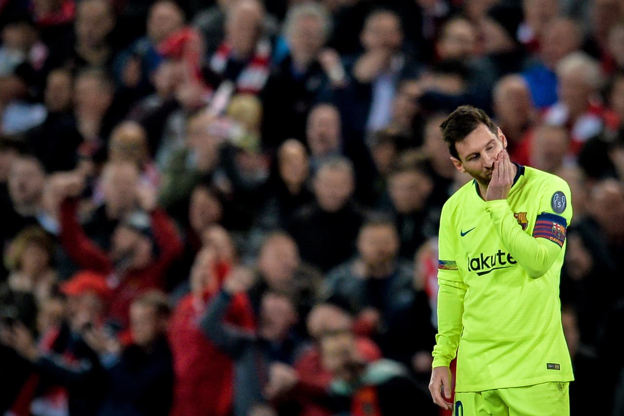 Por ser la gran figura del equipo español, Lionel Messi ha sido señalado por muchos en la penosa derrota por 4-0 ante Liverpool en Anfield por la Semifinal de la UEFA Champions League. Una vez el árbitro decretó el final del partido, la desolación fue protagonista en su rostro.