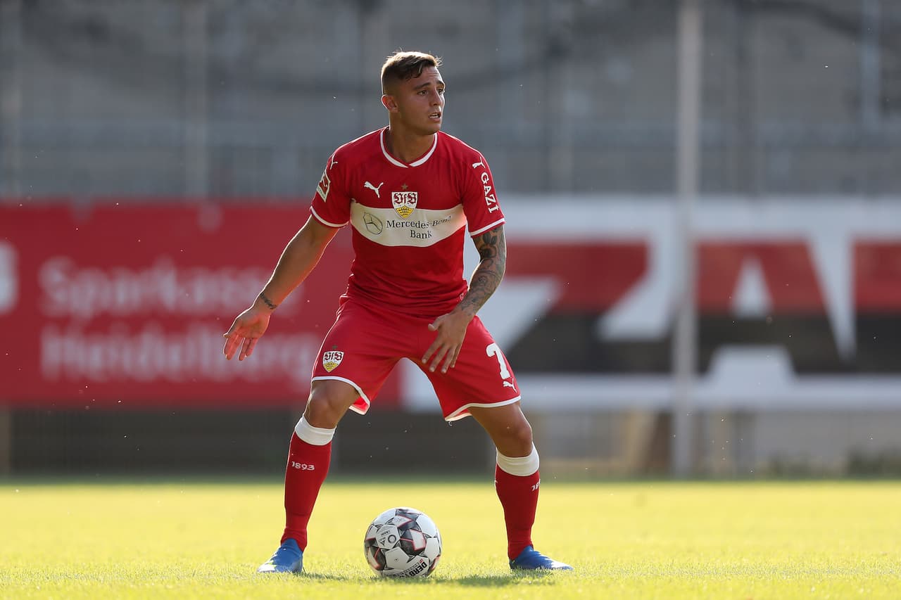 Pablo Maffeo (V.f.B. Stuttgart) - el español fue una de las apuestas del Manchester City en su academia y la pasada temporada no contó con muchos minutos en el Girona. Será su primera temporada en la Bundesliga de las cuatro por las que firmó.