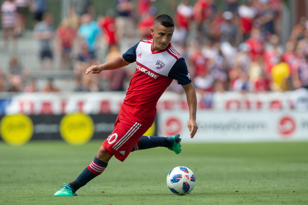 May 19, 2018; Frisco, TX, USA; FC Dallas midfielder Mauro Diaz (10) controls the ball in the first half against the Vancouver Whitecaps at Toyota Stadium. Mandatory Credit: Tim Heitman-USA TODAY Sports