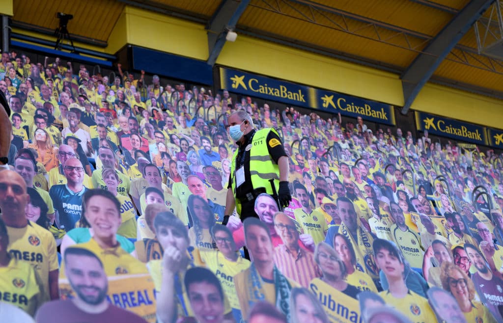 Ase se vio la 'afición' del submarino amarillo para enfrentar al Sevilla