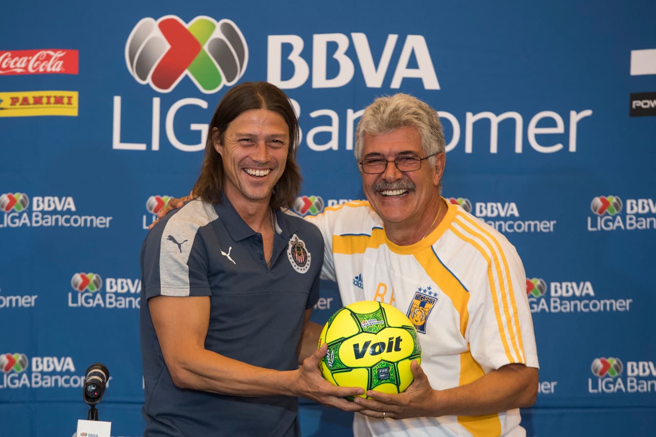 Almeyda, con Chivas, logró un gran torneo clasificando tercero a la Liguilla, donde sufrió más de la cuenta para llegar hasta la final. Por su parte, el 'Tuca', con los Tigres, pasó problemas para llegar hasta la Liguilla y en ella ya demostró su casta de campeón.