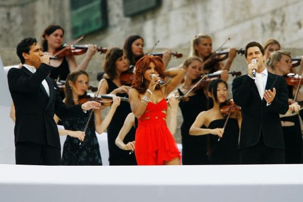 En el 2006 el grupo Il Divo y Toni Braxton nos deleitaron con su música.