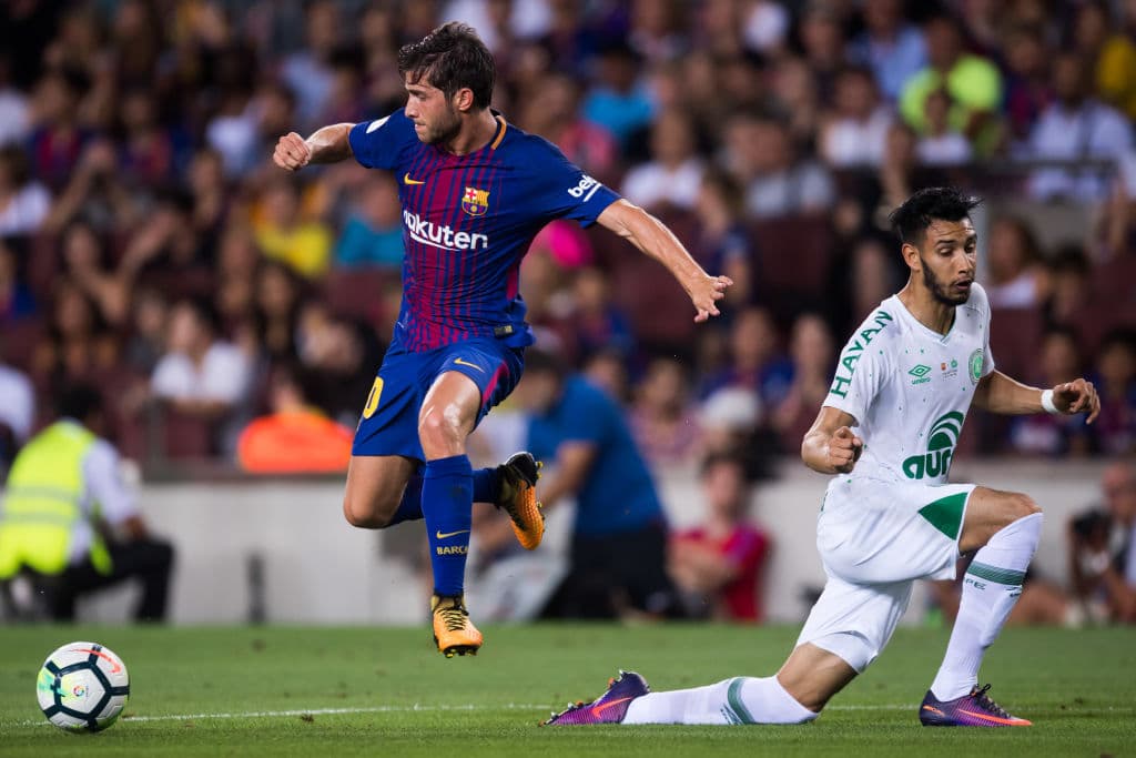 Emilio Zeballos, defensa. El jugador uruguayo llegó cedido del Defensor Sporting, club donde nació. regresó a su país para jugar con el Club Atlético Progreso.