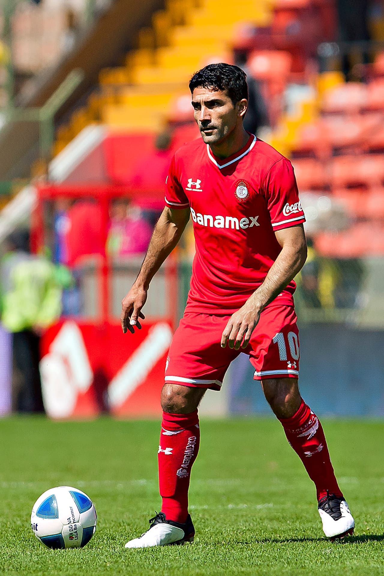 Antonio Naelson “Sinha” volverá a vestirse de Diablo, el Toluca confirmó la contratación del creativo mexico-brasileño en lo que sería su temporada de retiro.