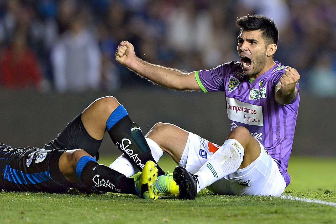 Las Águilas también reforzarán la delantera con el argentino Silvio Romero, proveniente de los Jaguares de Chiapas; el atacante argentino llegaría para cubrir el espacio de Darío Benedetto, quien pasó a Boca Juniors.