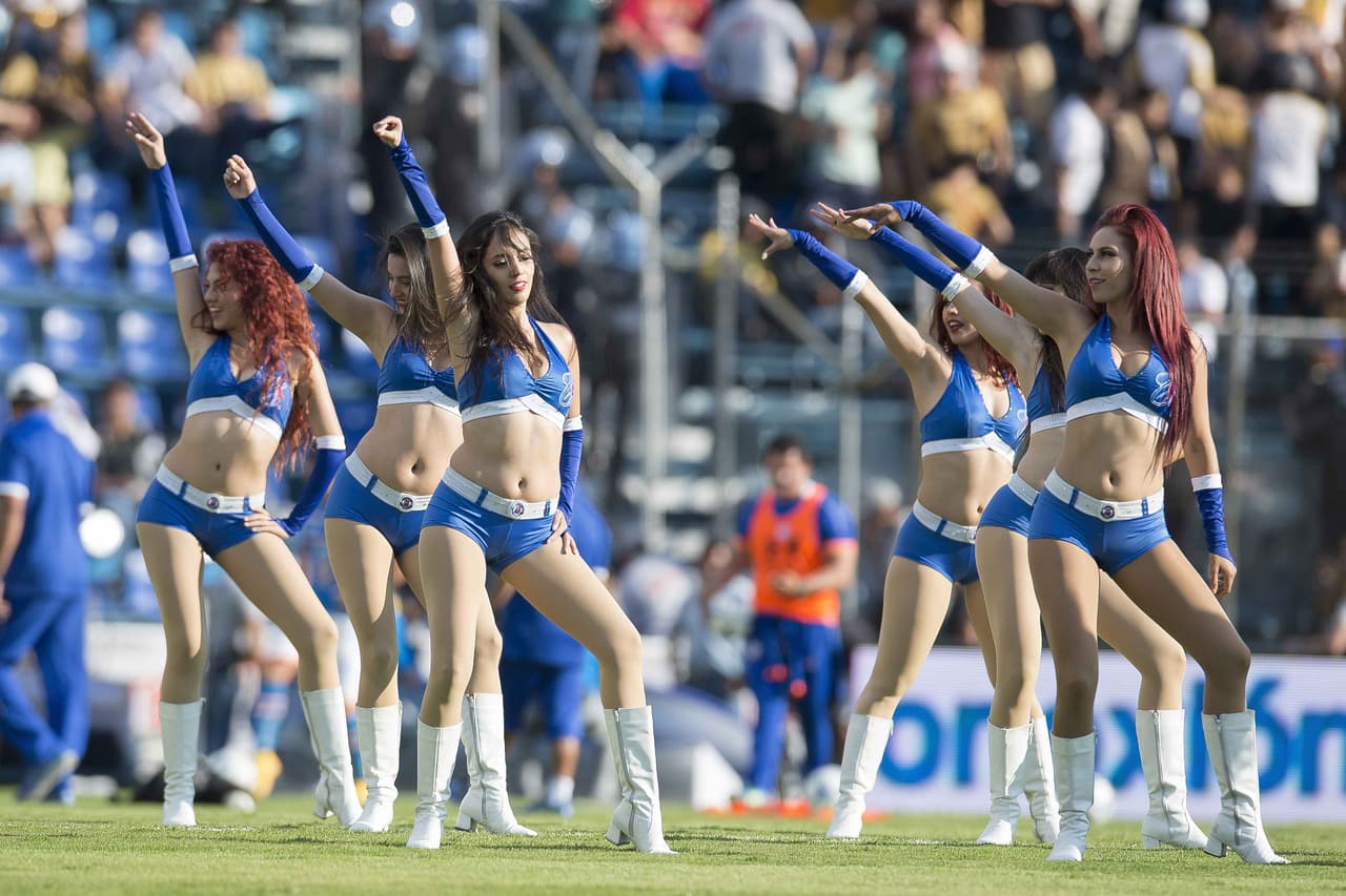 La belleza de las porristas en la fecha 9