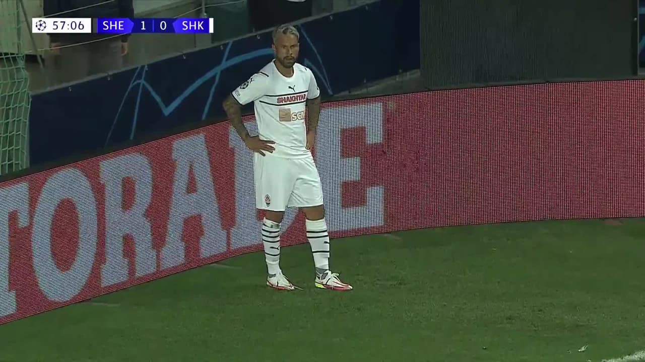 ¡TIRO ATAJADO! disparo por Pedrinho.