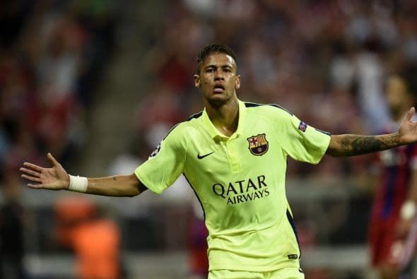 Neymar es un extremo peligrosísimo con un talento extraordinario por la manera en que encara a los defensas y sus interminables recursos al momento de regatear. El ‘11’ culé será una pesadilla para Leichsteiner por su movilidad y su notable velocidad. ‘Ney’ viene de marcar un doblete en las semis y seguro guardó pegada para cumplir su sueño de ser campeón de la Champions.