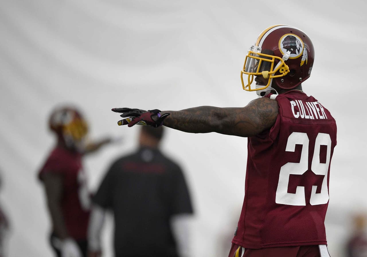 La NFL suspendió un juego sin paga al esquinero de los Washington Redskins, Chris Culliver