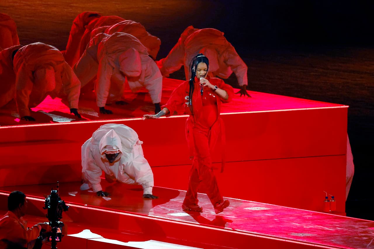 Rihanna deslumbró con su actuación en el Show de medio tiempo en el Super Bowl 2023