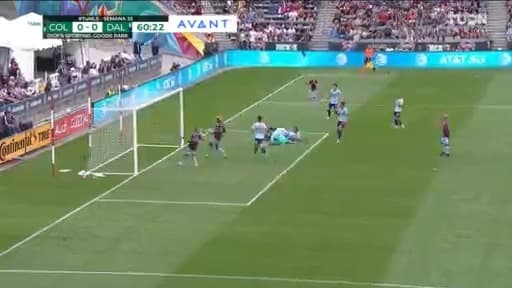 ¡Era para abrir el marcador! Rubio la intenta y Colorado la deja escapar