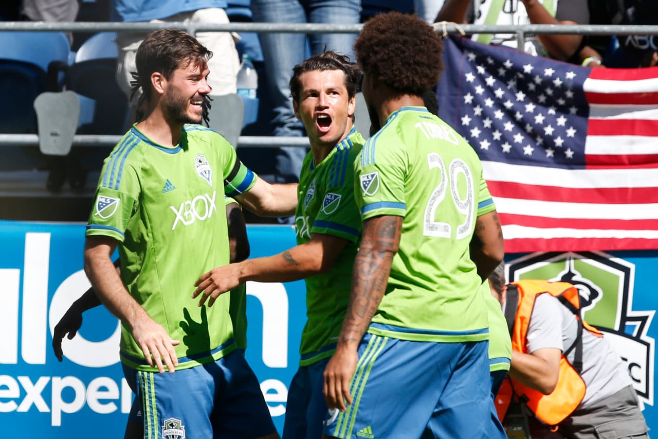 El paraguayo Nelson Haedo Valdéz tuvo un gran debut tras marcar un golazo.