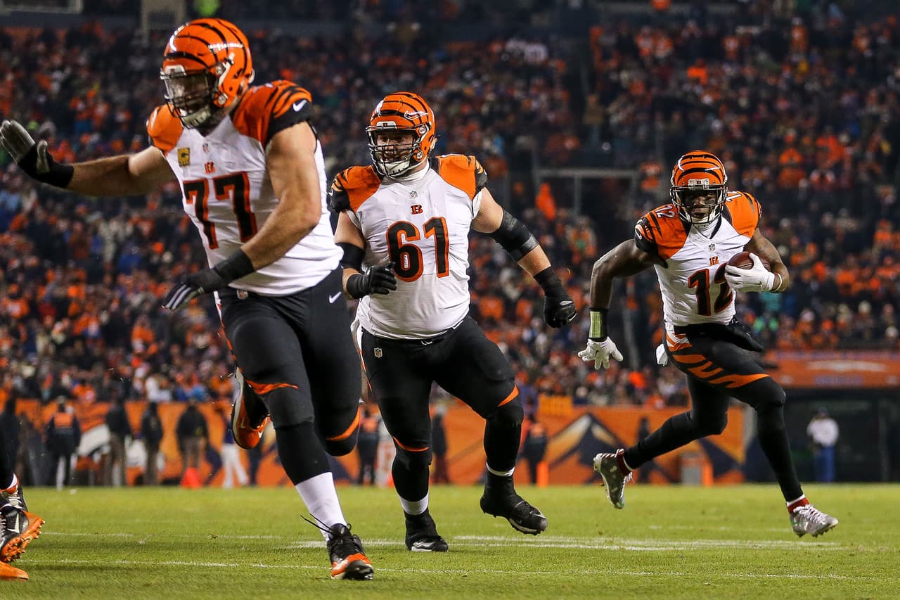 Los Broncos están de regreso a los playoffs tras un tiempo extra de suspenso ganando a los Bengals 20-17.