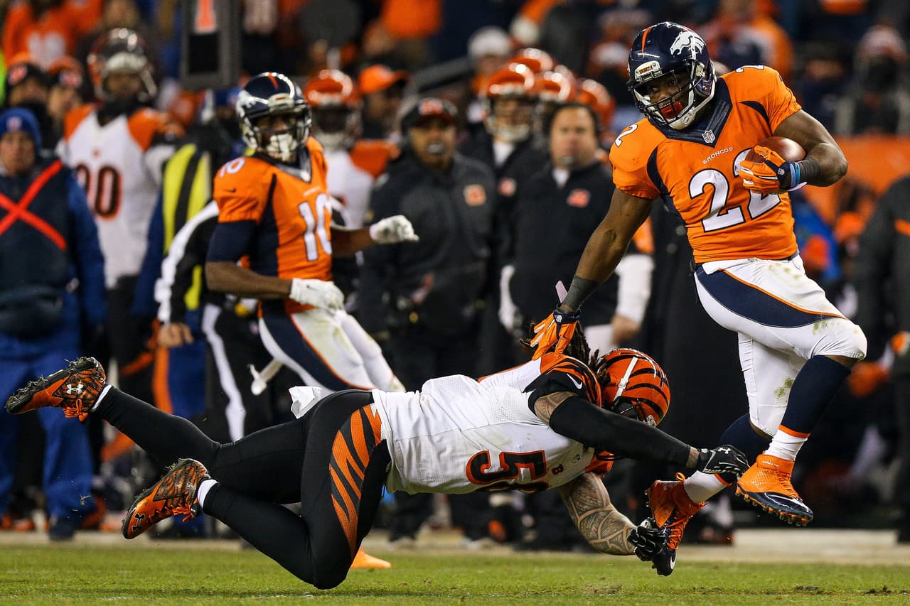 Los Broncos están de regreso a los playoffs tras un tiempo extra de suspenso ganando a los Bengals 20-17.