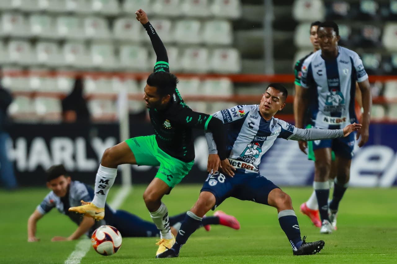 Pachuca se impone con lo justo a Santos y se acerca a los puestos de Repechaje, los de Torreón aún aspiran a ir directo a Cuartos de Final.