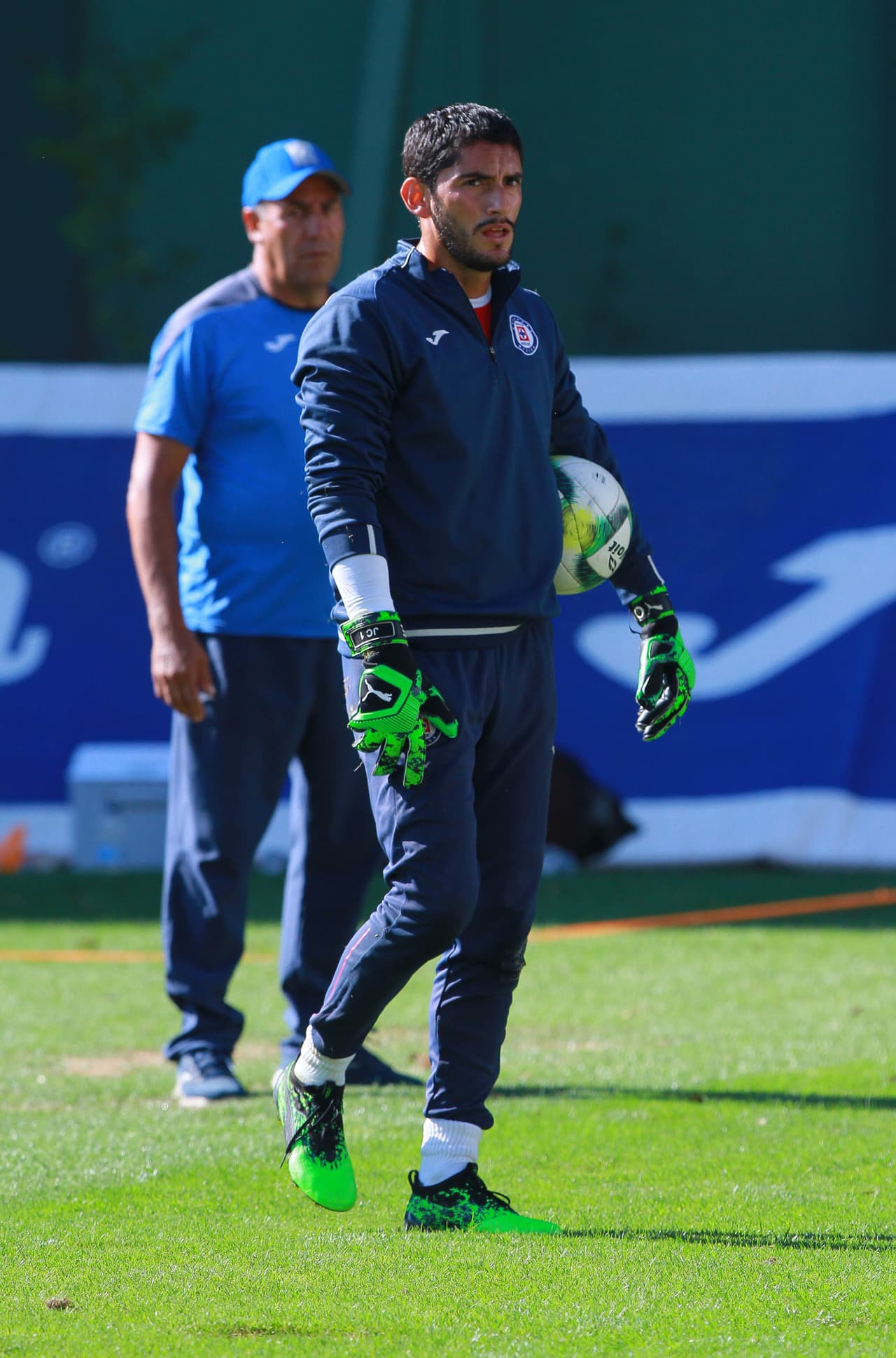 Cruz Azul arranca de nuevo un sueño de volver a ser campeón de la Liga MX y por eso en esta pretemporada mantiene un ritmo intenso para lograr esa meta en el Apertura 2018.