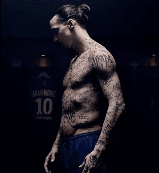 Su cuerpo luce mejor que nunca y sigue anotando goles en la Serie A