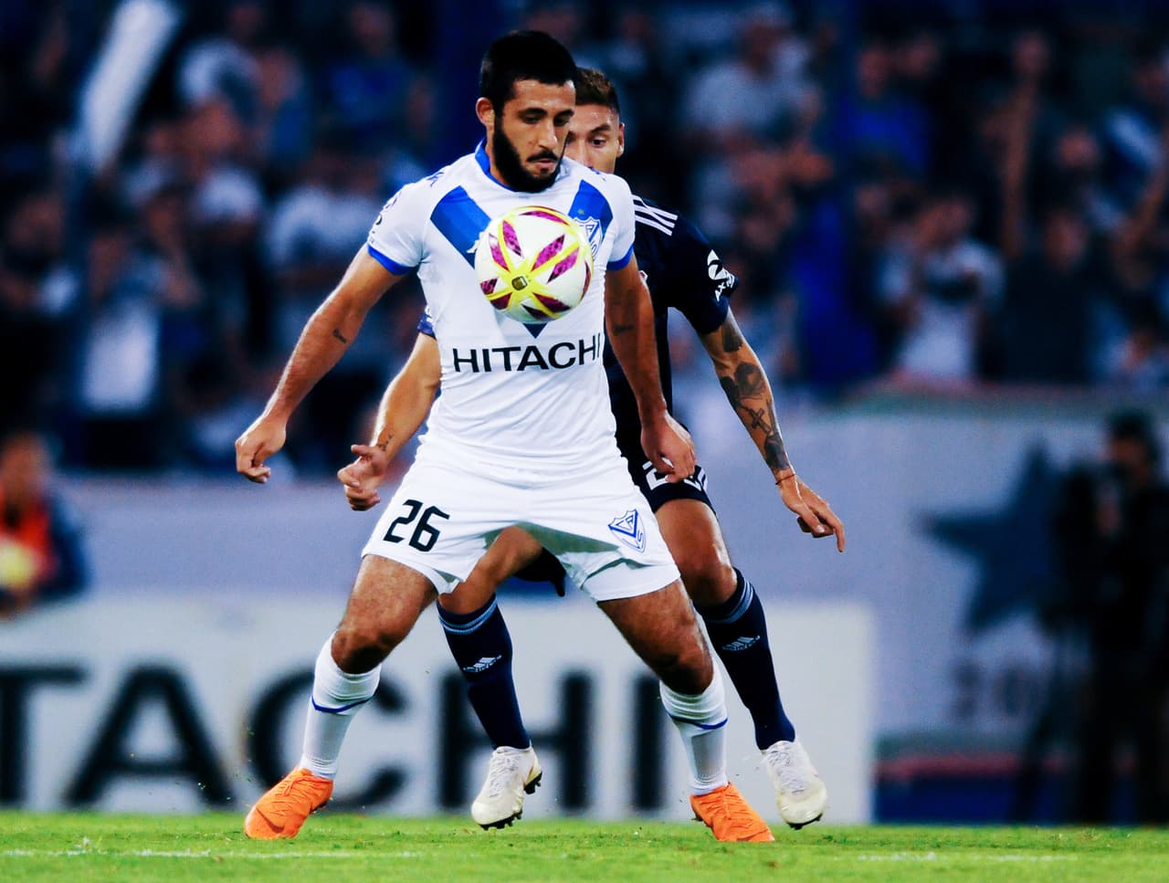 El Monito Vargas representó un gran desembolso para el Espanol que ve en él una gran promesa en la banda izquierda.