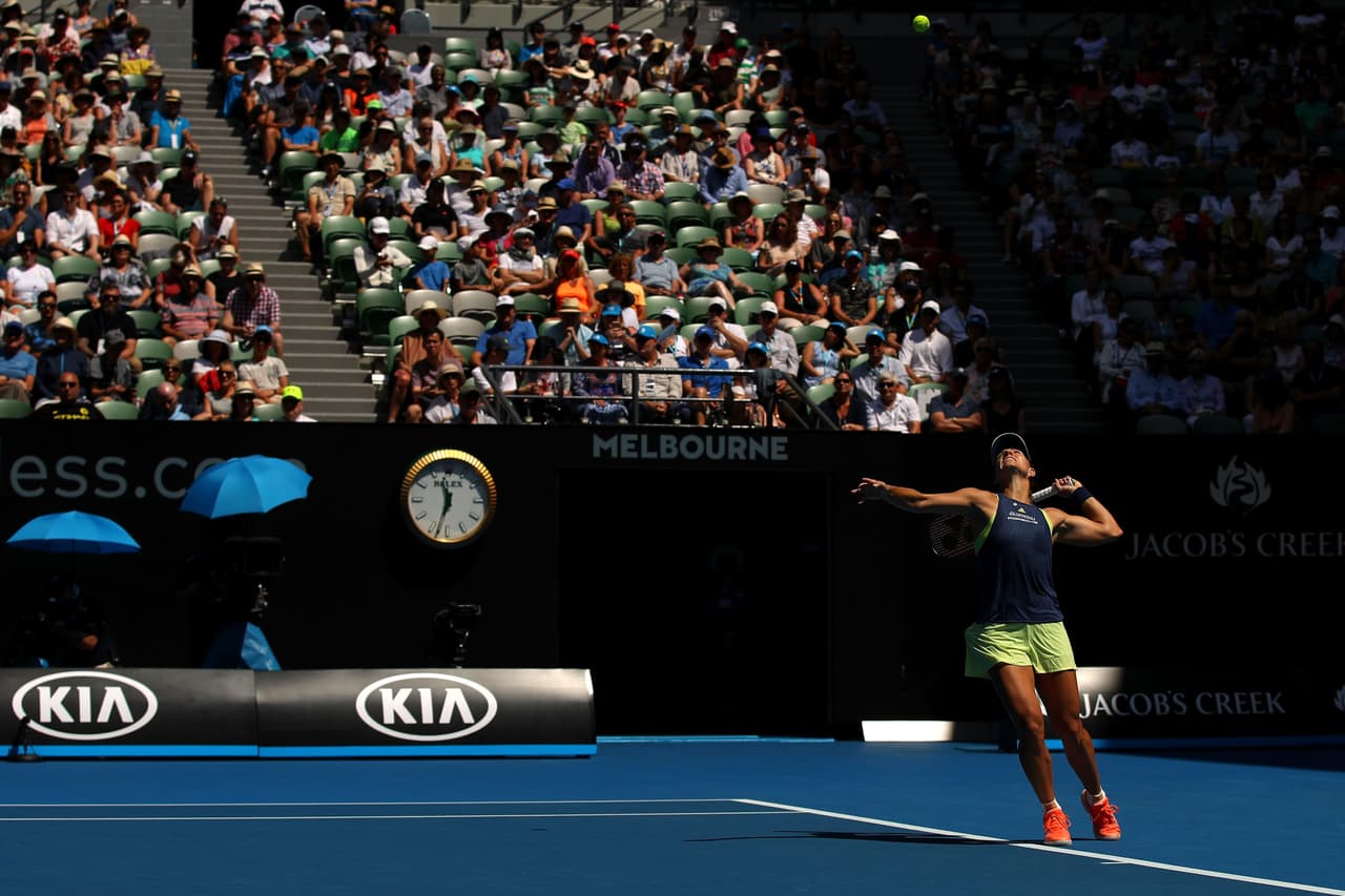 Allí apareció a jerarquía de la ganadora del Australian Open en 2016 y fue cuando sentenció con ataques fulminantes a su rival.