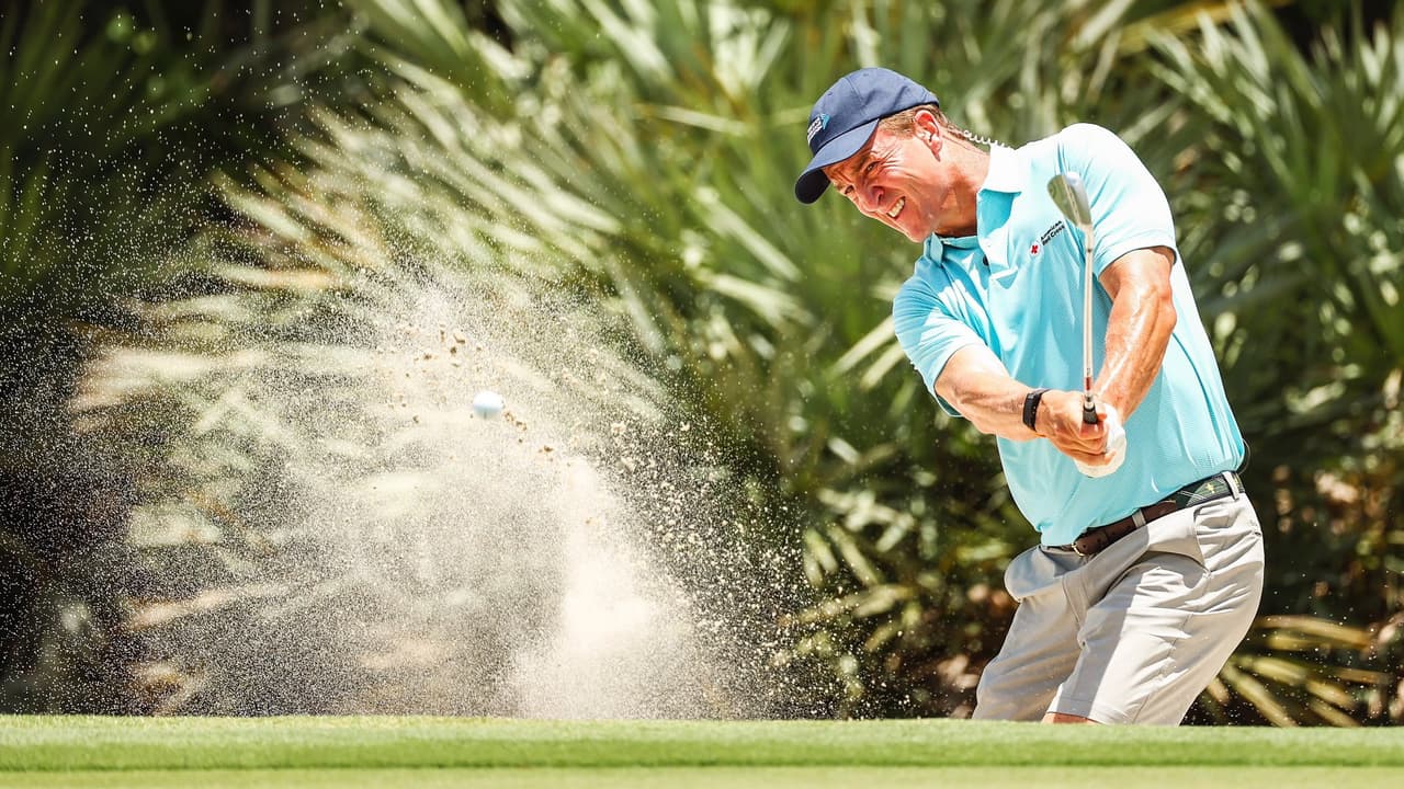 Existe una probabilidad de -1000 de que se muestre un video del swing poco convencional de Barkley.