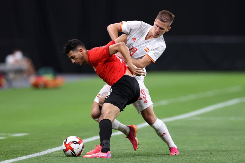 España tuvo un debut inesperado, pues empató ante Egipto 0-0 en el Domo de Sapporo. A pesar de contar con seis jugadores que participaron en la Euro 2020, no pudo obtener el triunfo en su primer partido.