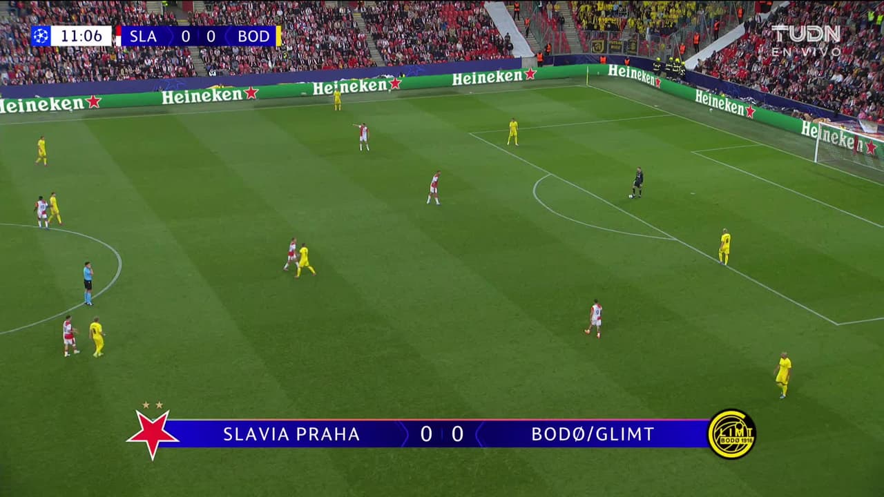 ¡TIRO ATAJADO! disparo por Håkon Evjen.