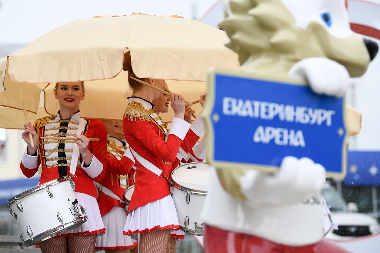 Majorettes stand with their drums outside the stadium before the Russia 2018 World Cup Group C football match between France and Peru at the Ekaterinburg Arena in Ekaterinburg on June 21, 2018. (Photo by FRANCK FIFE / AFP) / RESTRICTED TO EDITORIAL USE - NO MOBILE PUSH ALERTS/DOWNLOADS (Photo credit should read FRANCK FIFE/AFP/Getty Images)