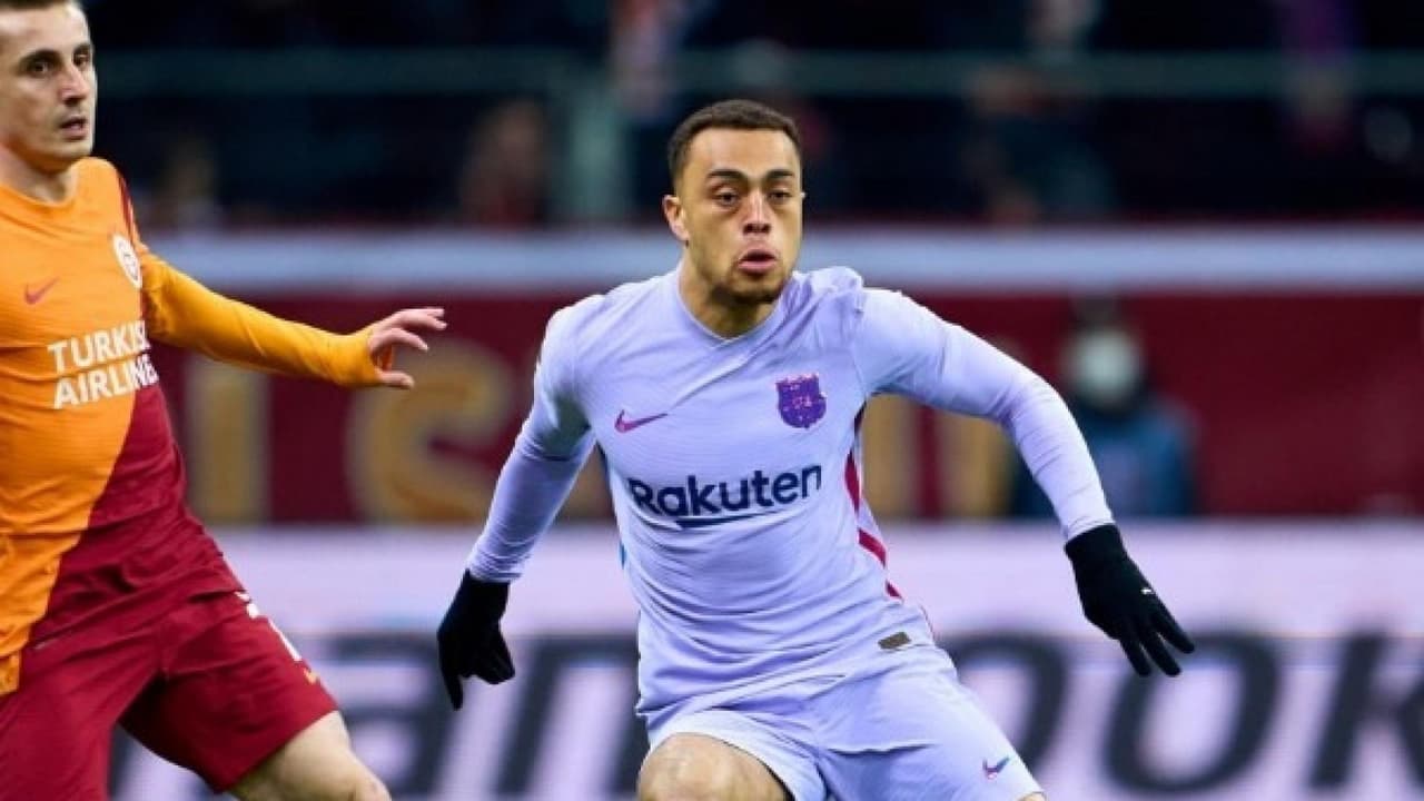 Ya hay diagnóstico de Sergiño Dest pero no tiene fecha de regreso