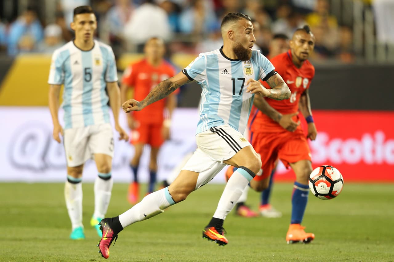 10. Nicolás Otamendi - Argentina