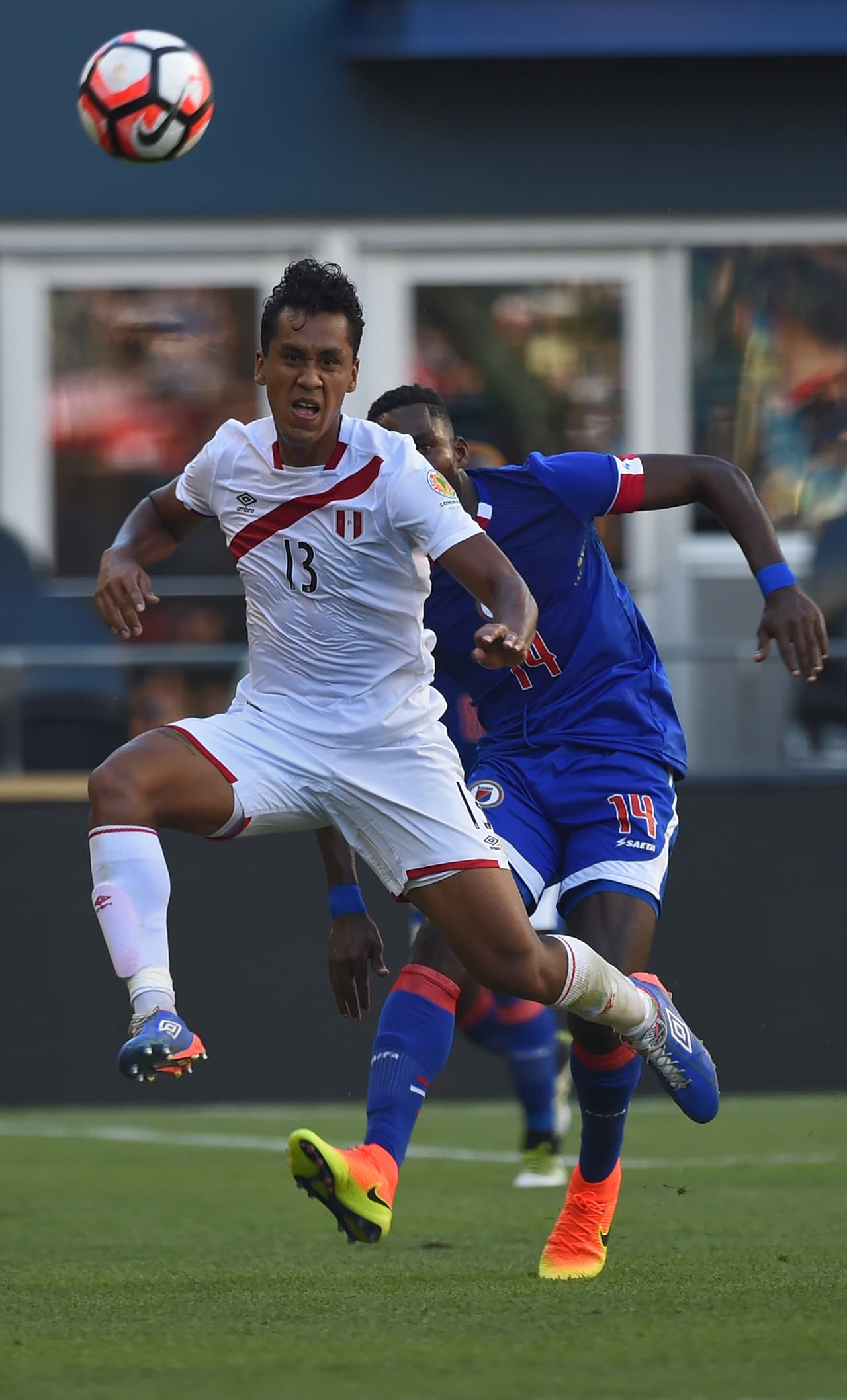 18. Renato Tapia - Perú