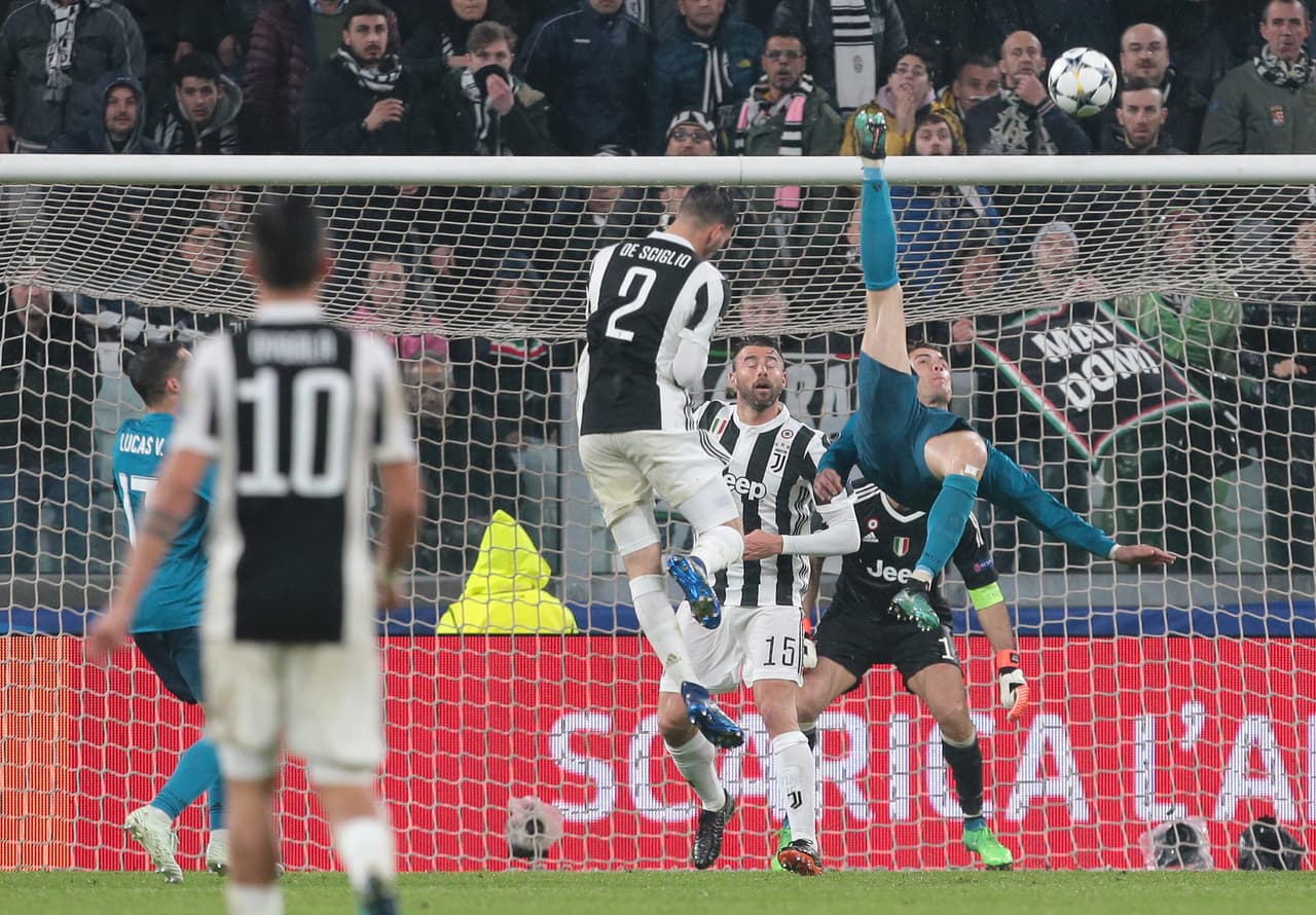 Cristiano Ronaldo marcó el segundo gol de Real Madrid contra Juventus en el juego de ida de la Champions League al minuto 19 del segundo tiempo con un gesto técnico brillante.
